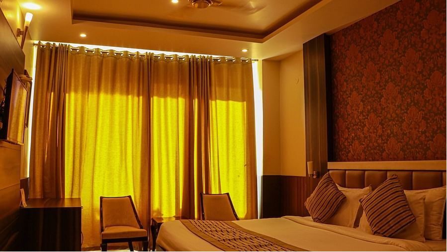 Premier Room