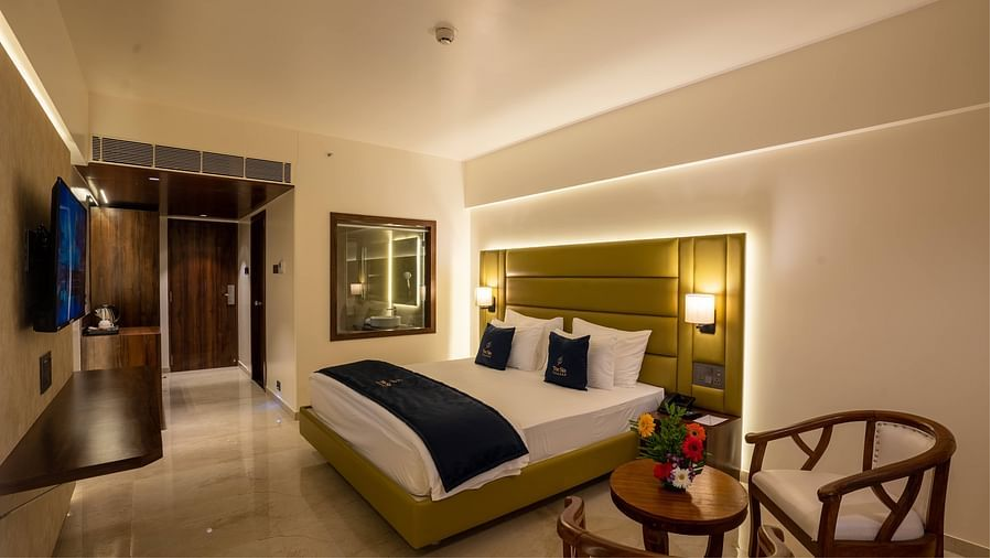 Deluxe King Room