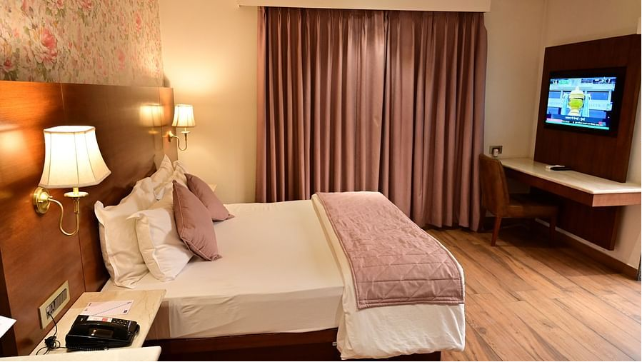 Camellia  Suite