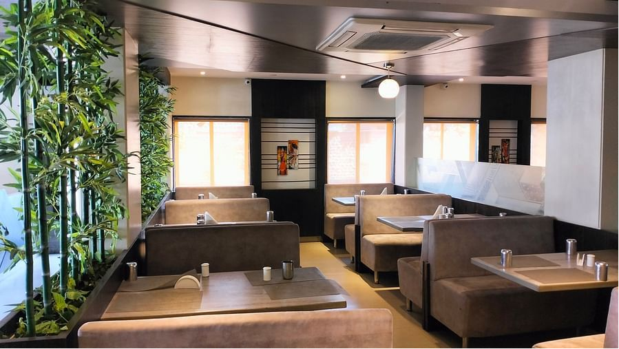 United Cafe Bar