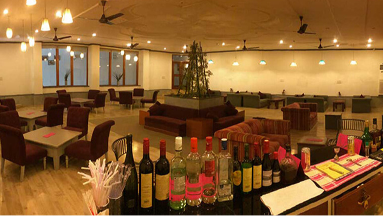 Executive Bar