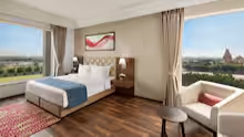 1 King Bed, Superior Room, Non-Smoking