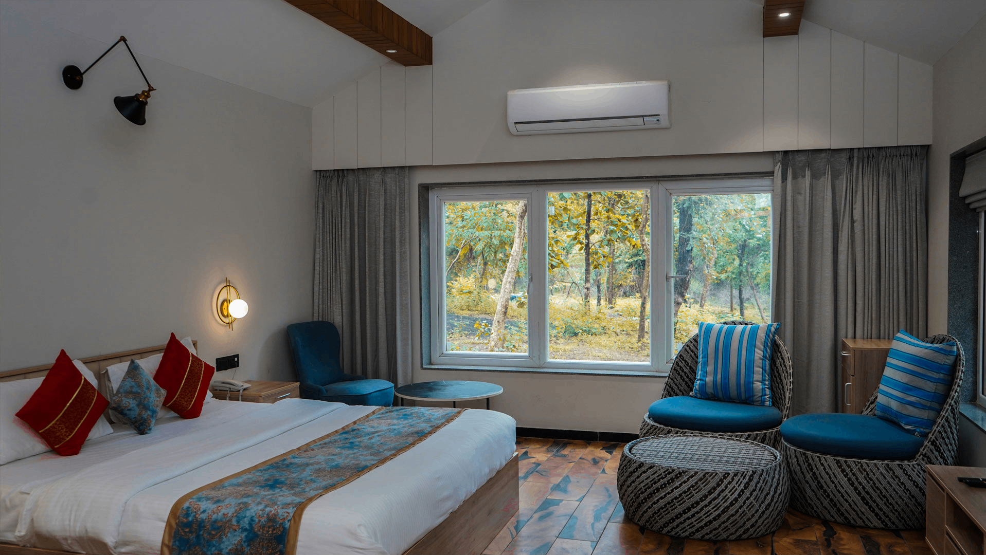 Suite Room