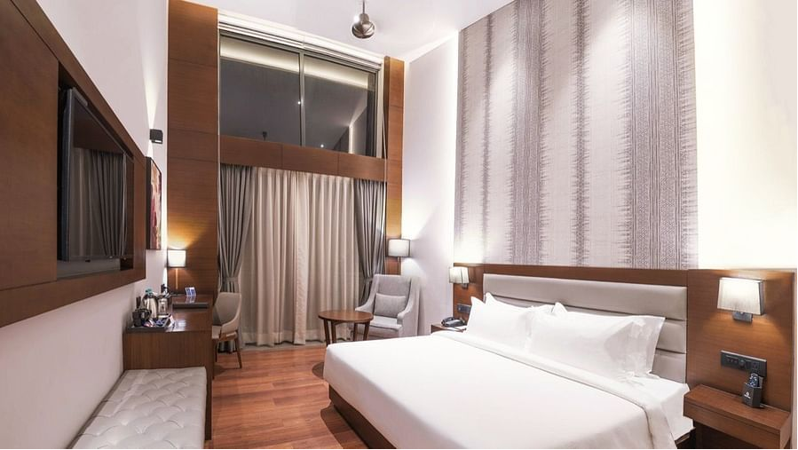 Lake View Luxury Rooms With Balcony (Breakfast)