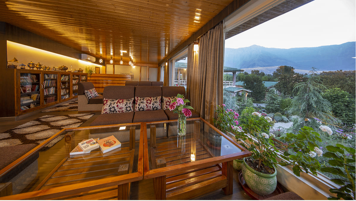 Club Lounge