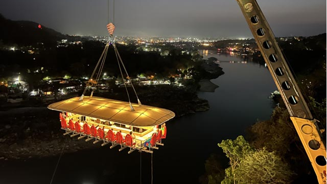 Air Dining at Skymax Lounge