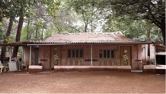 Non-AC Dormitory (20 Beds)