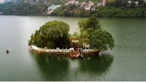 Aquarium Island Cafe by The Lake Hill - Bhimtal
