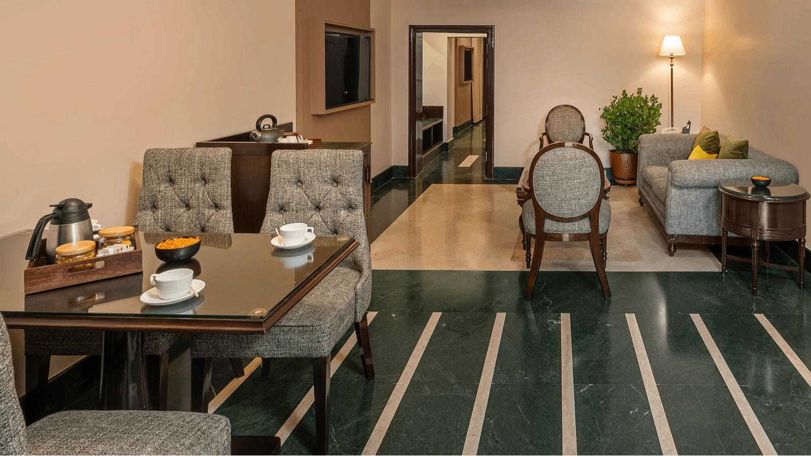 Maharaja Suite