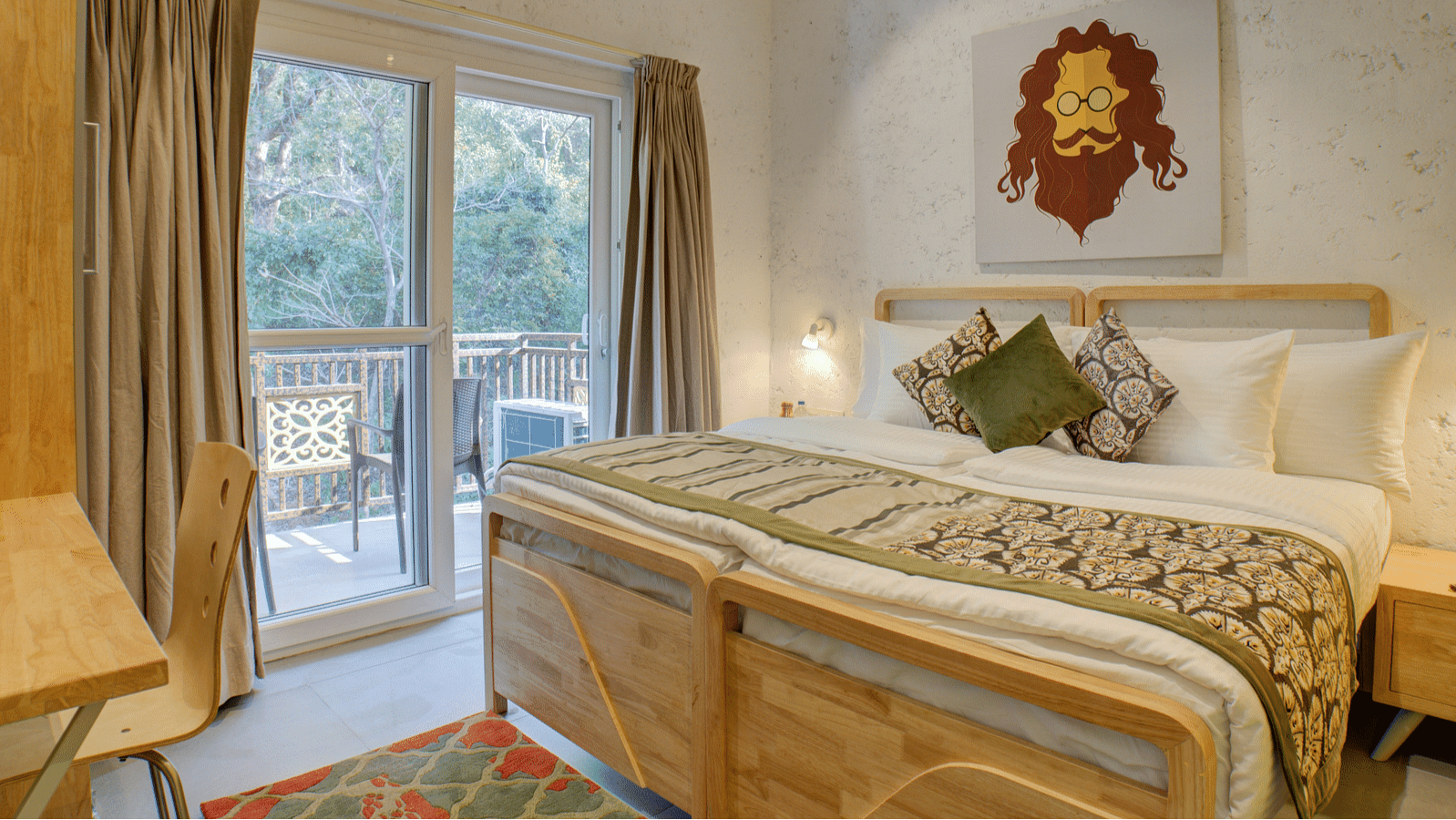 Deluxe Room Facing Forest