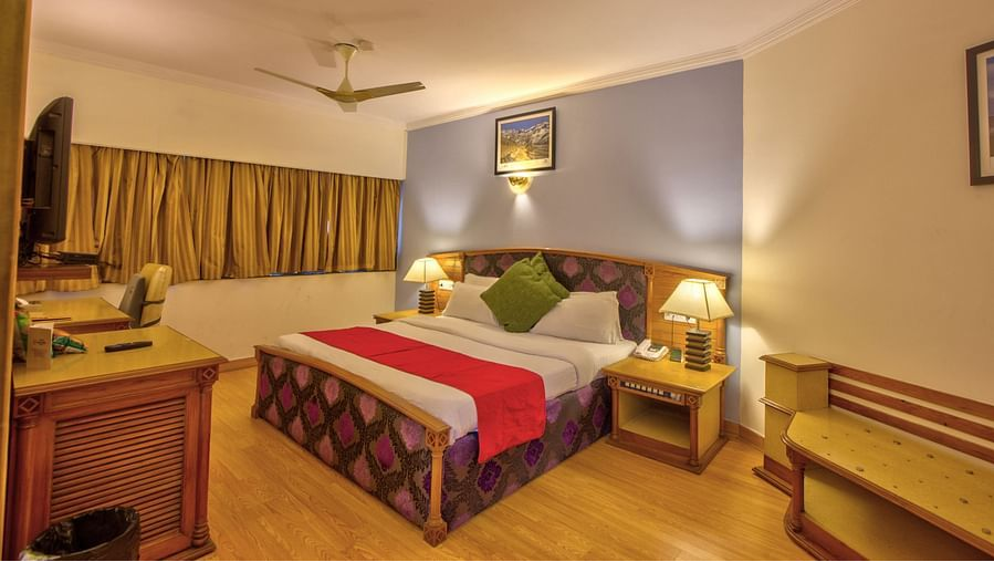 Piccadily Suite