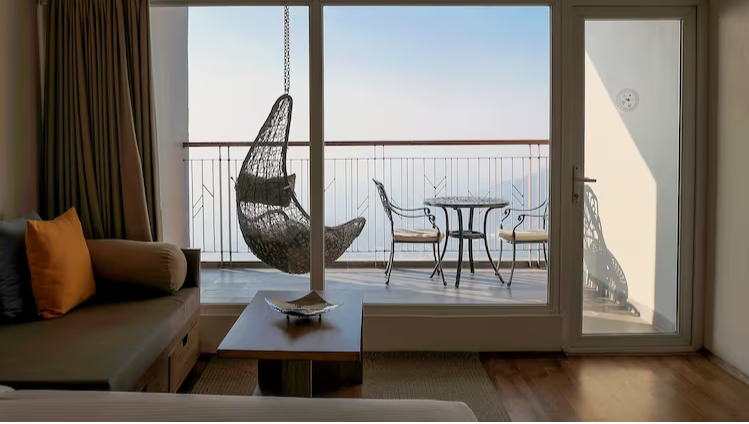 Super Deluxe Room with Balcony