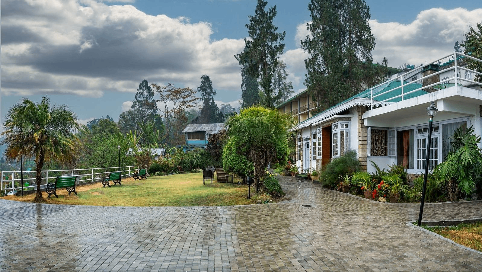 JUNIPER FAMILY COTTAGE