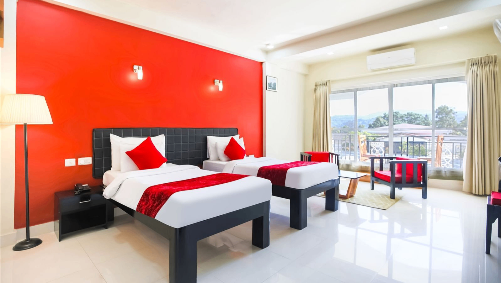 PREMIUM TWIN BED ROOM WITH GARDEN VIEW