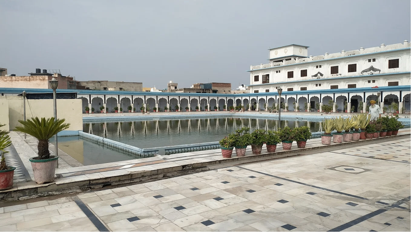 Gurudwara Sri Manji (Baoli) Sahib Ji
