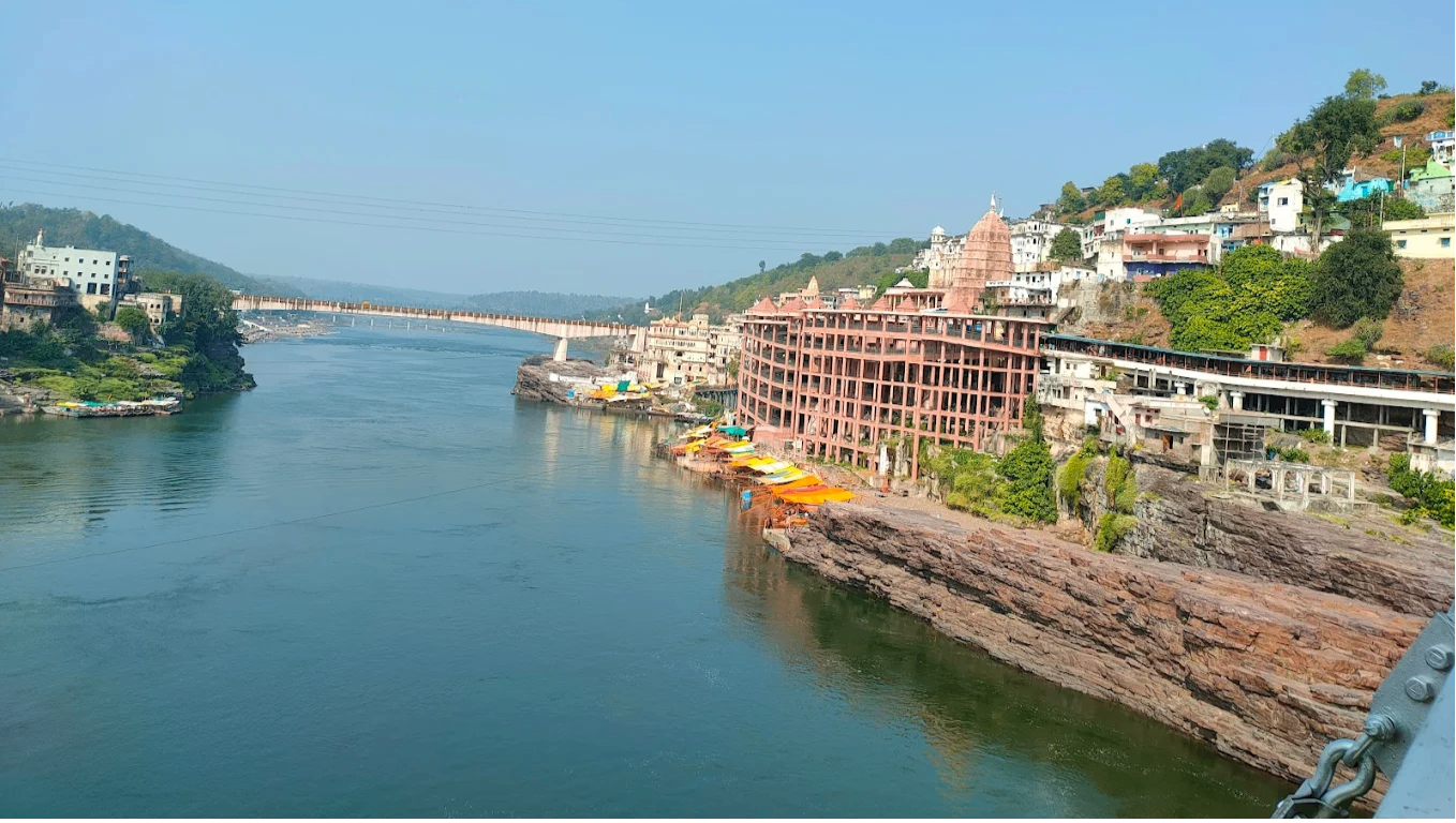 Shri Omkareshwar Jyotirlinga Temple
