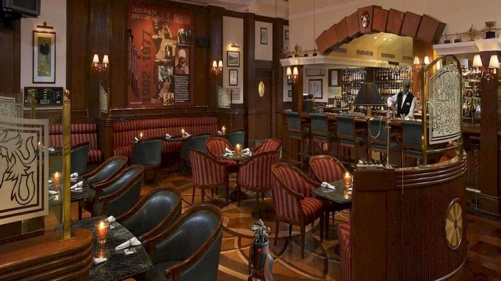 Golf Bar