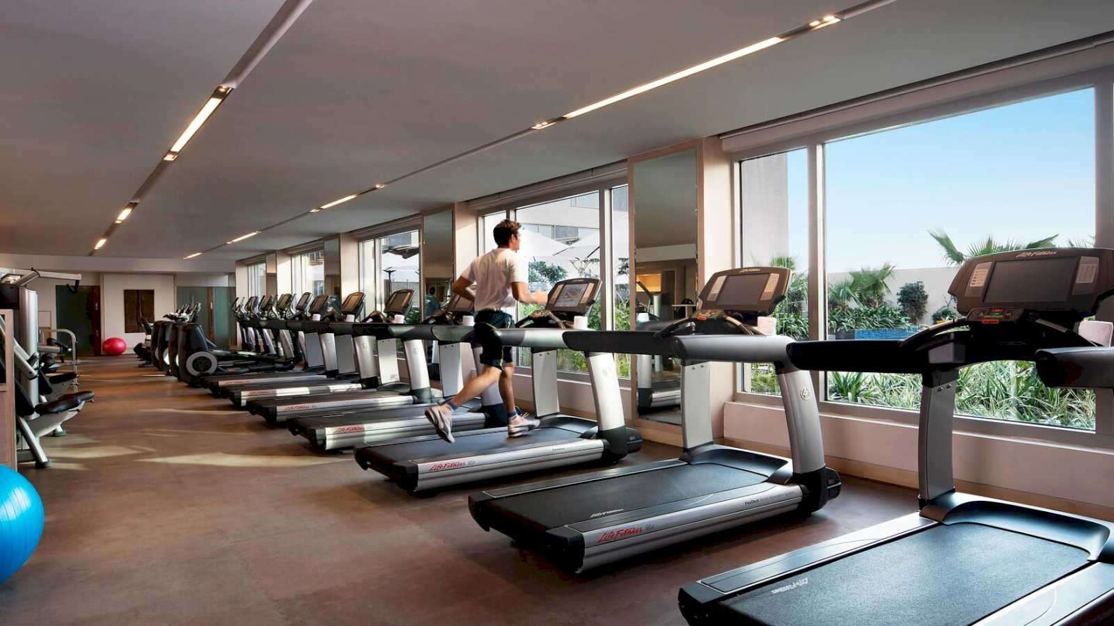 JW Fitness