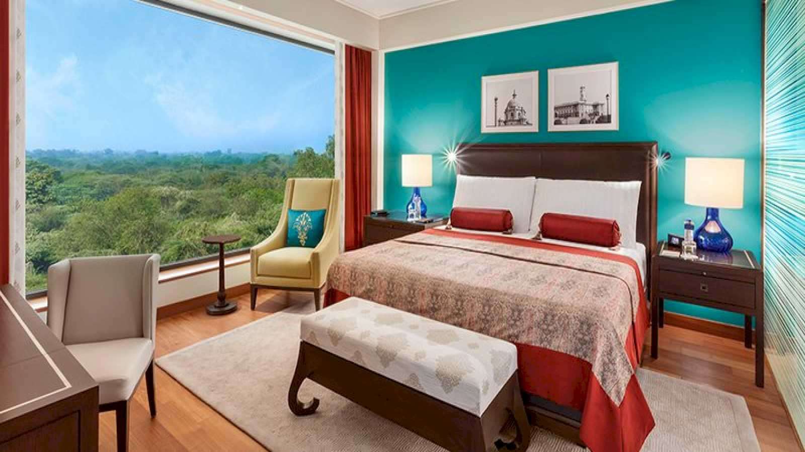 The Oberoi Suite