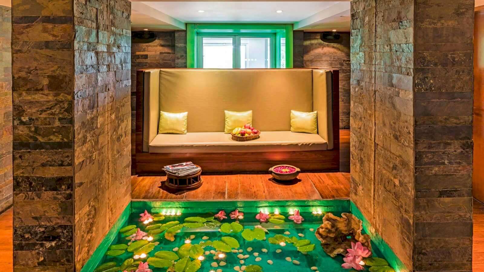 Aura Spa