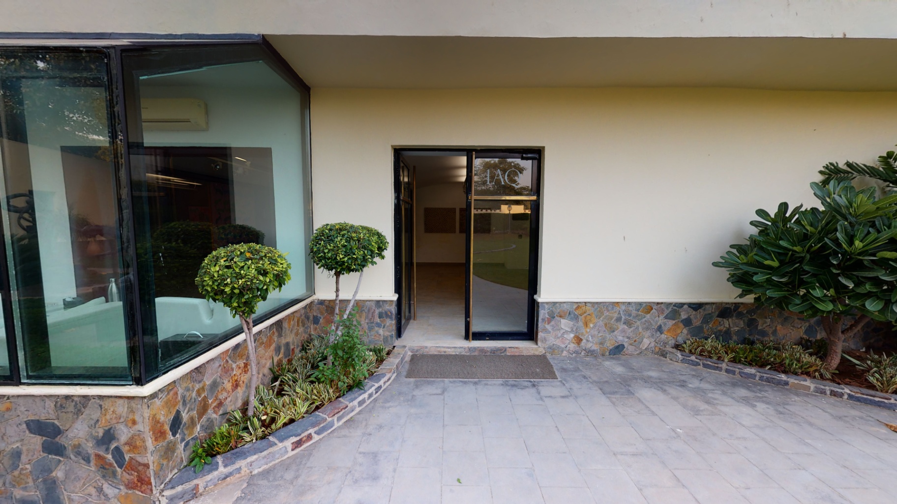 Ojas Art Gallery