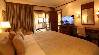 Executive Balcony Suite 1 Bedroom King Bed