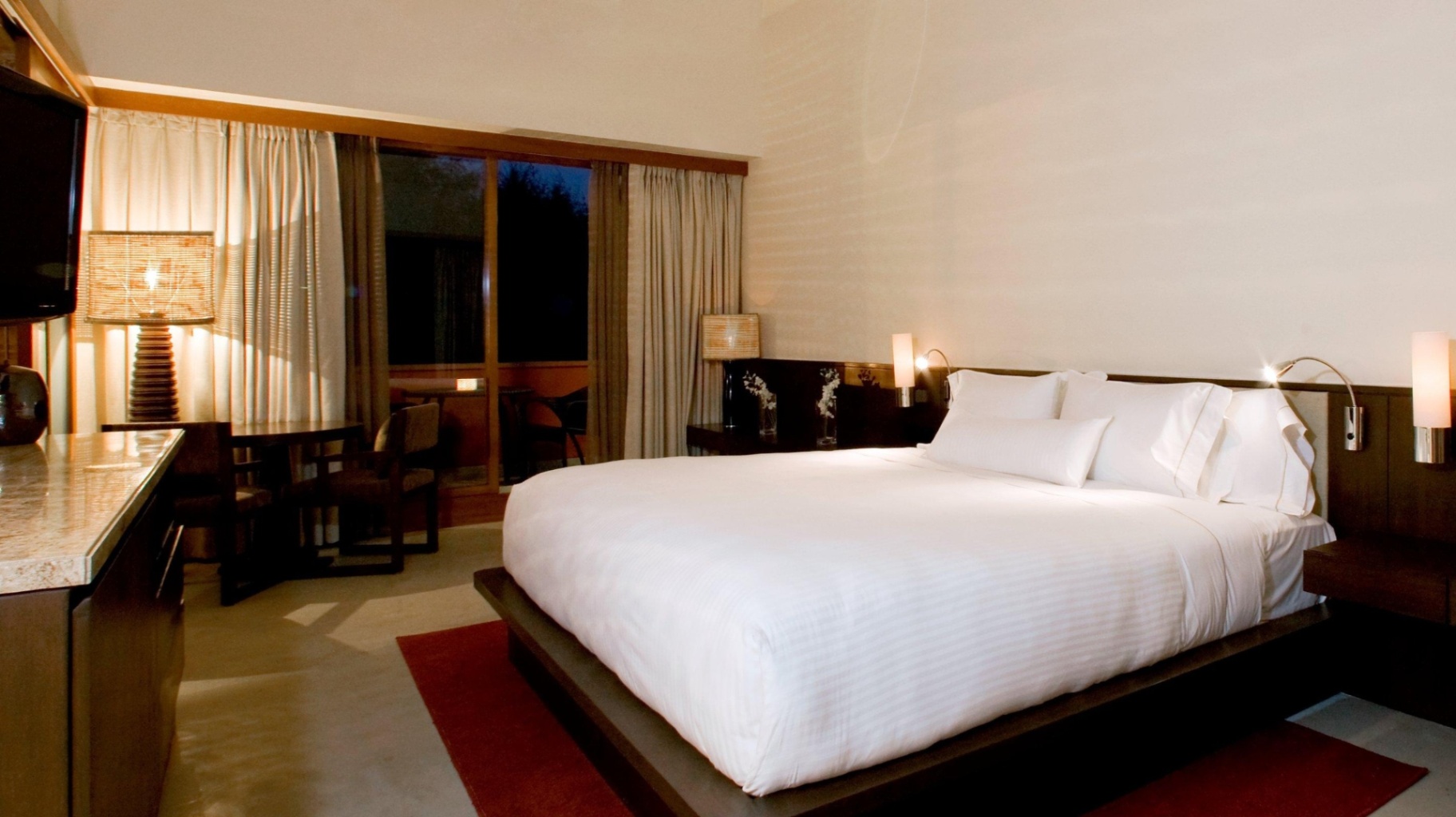 Premier Room