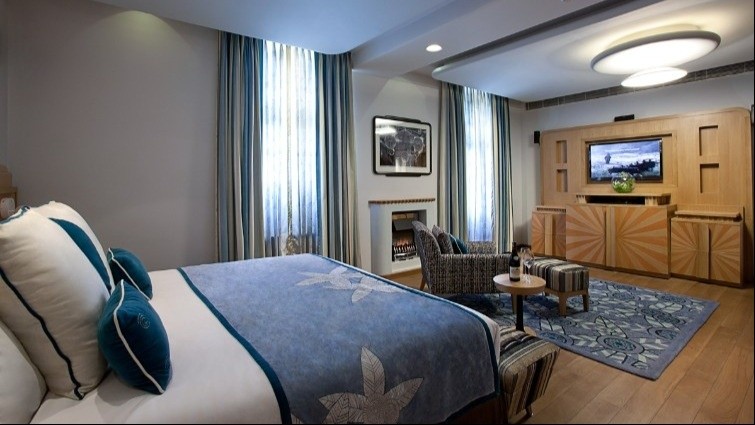 Premium Room