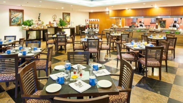 24/7 Restaurant