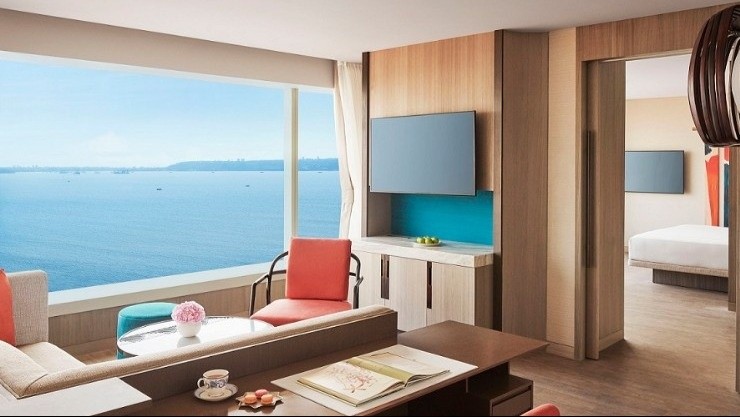Luxury Suite