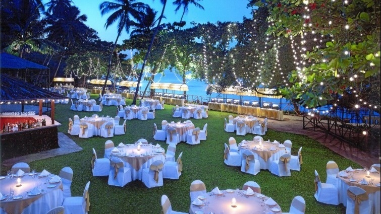 Mandovi Lawns