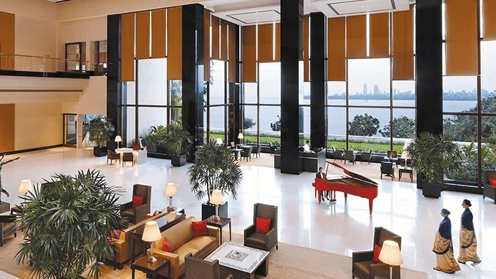 The Champagne Lounge