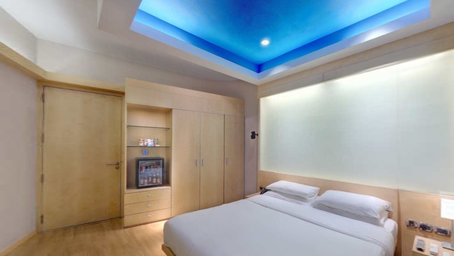 Sahara Suite