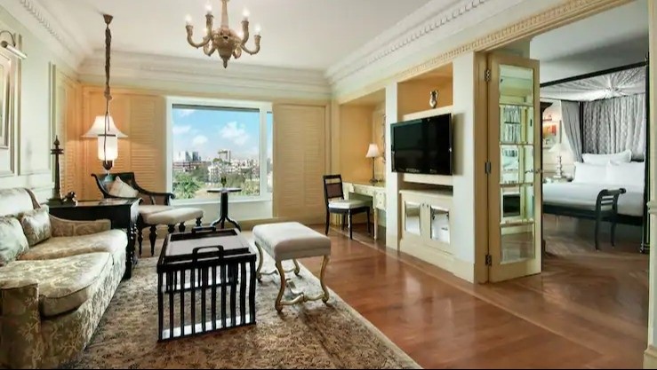 King Majestic Suite
