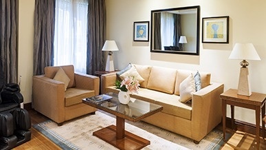Deluxe Suite