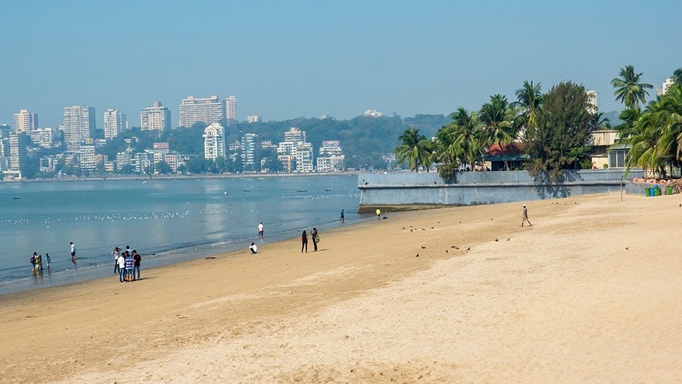 Aksa Beach