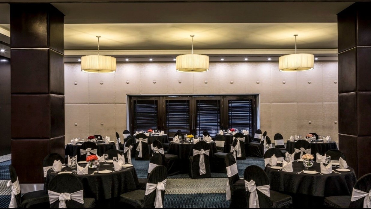 Oak Room II