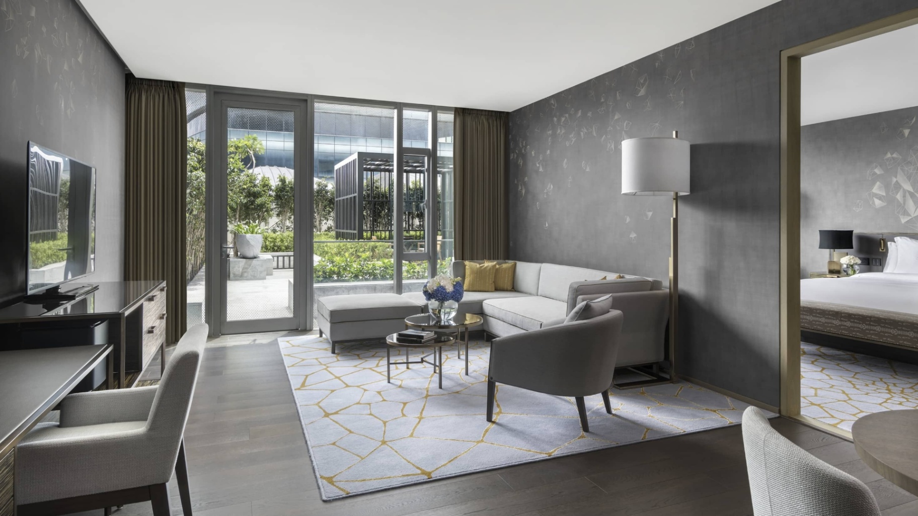 Garden Deluxe Suite