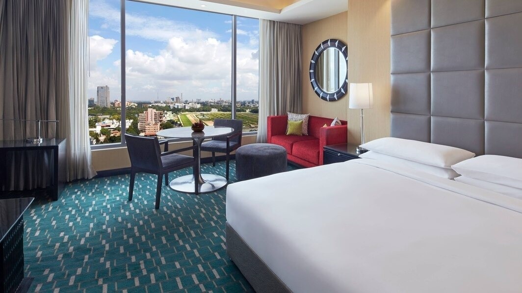 Grand Deluxe Room