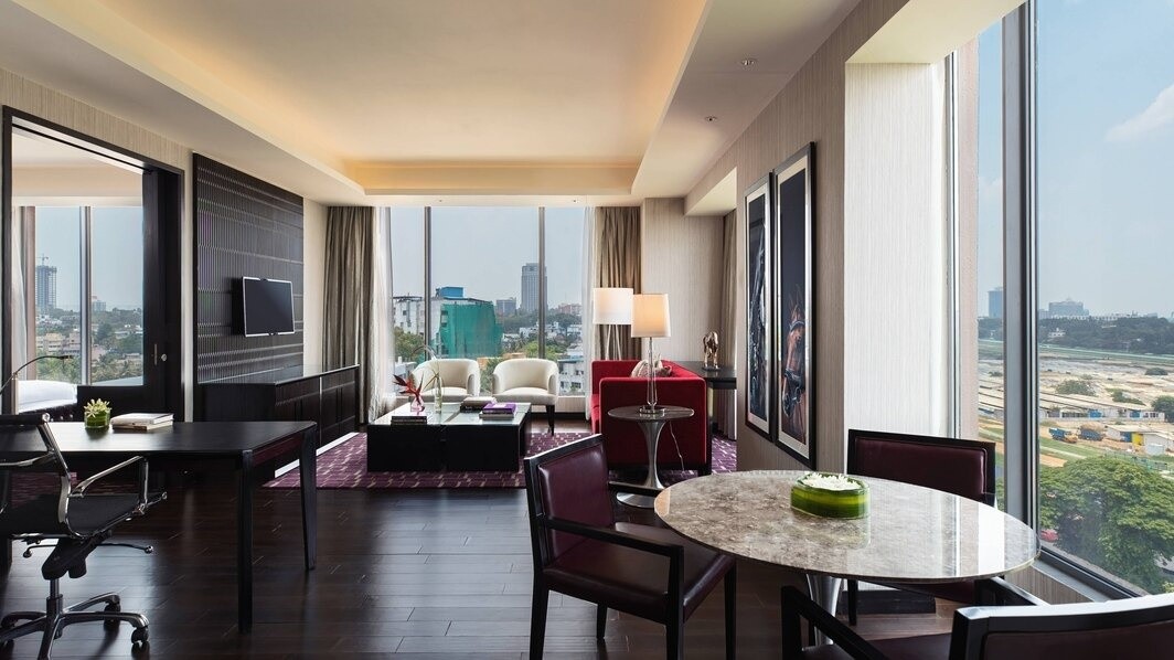 The Ren Suite