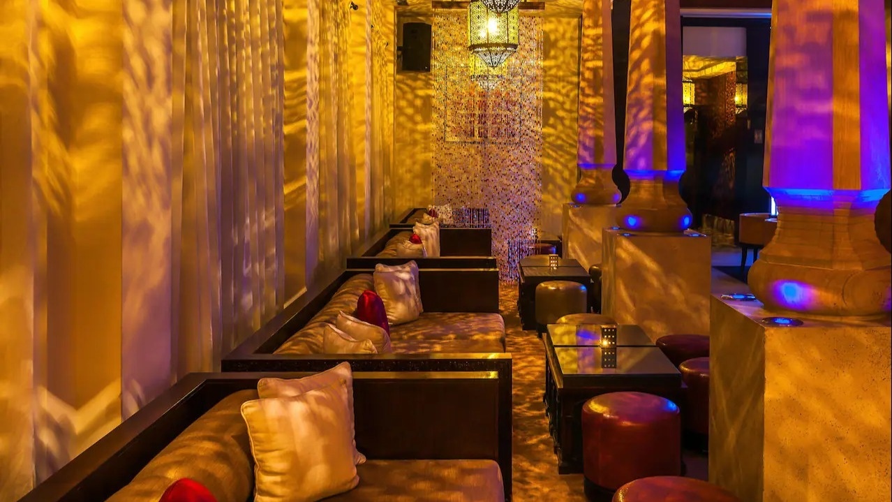 Capiz Bar