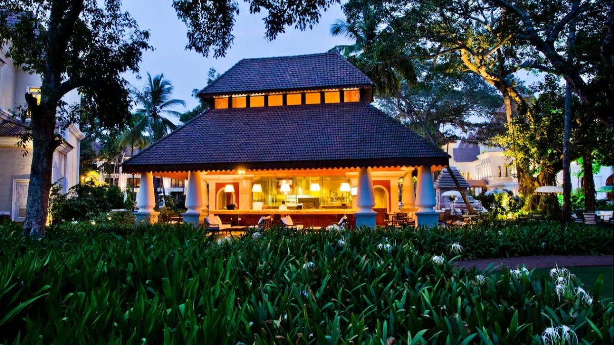 Pool Bar and Grill