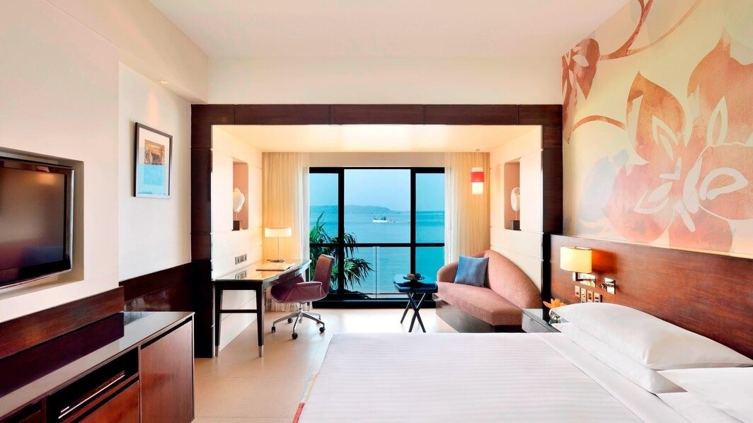 Bay View Room