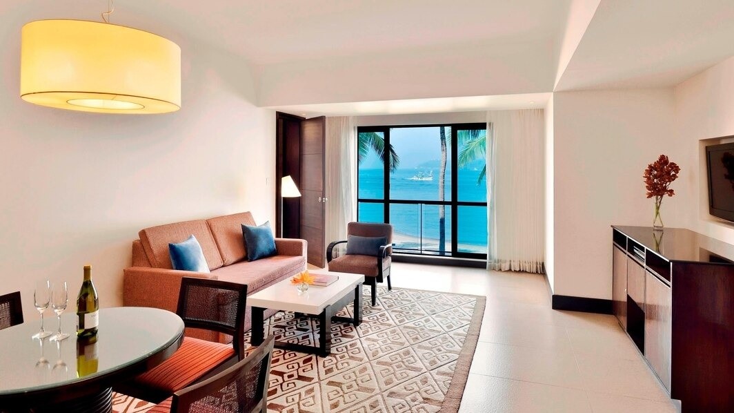 1 Bedroom Suite