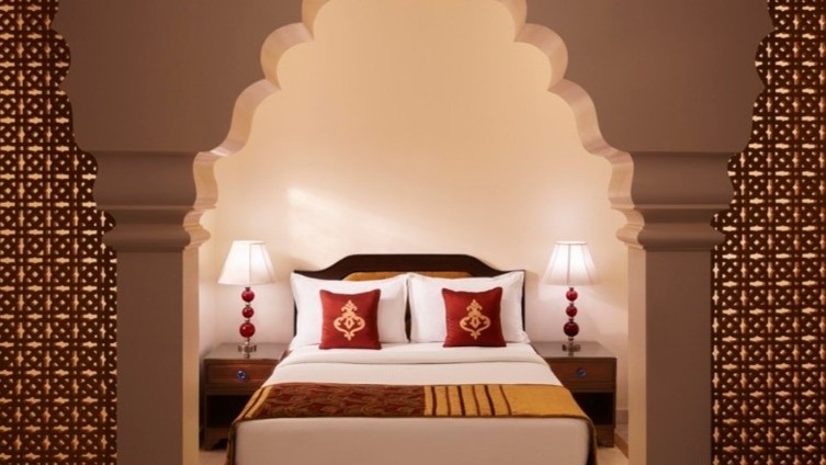Deluxe Premium Suite 