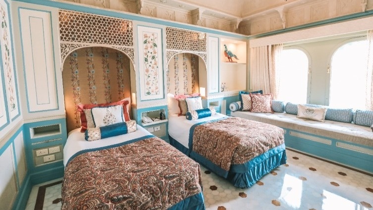 Luxury Room