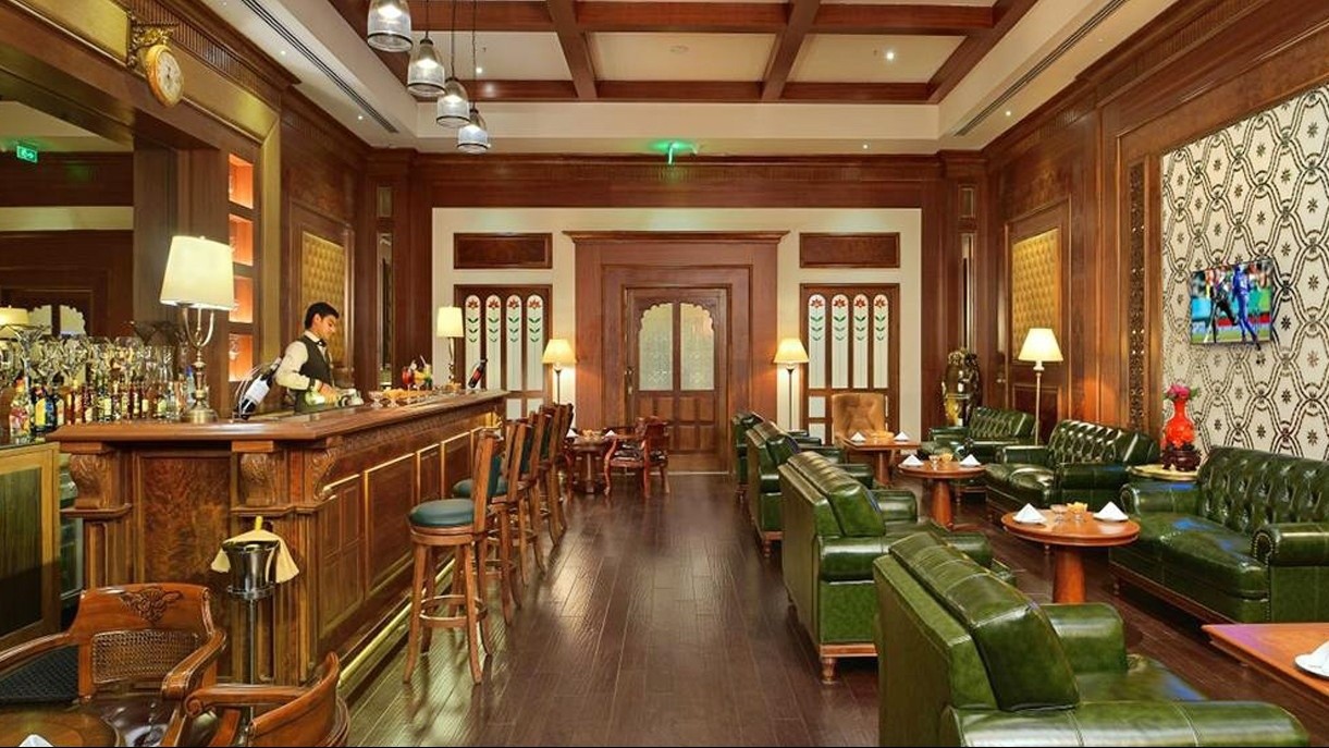 I - Bar