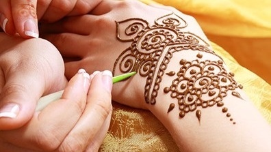 Henna Painting