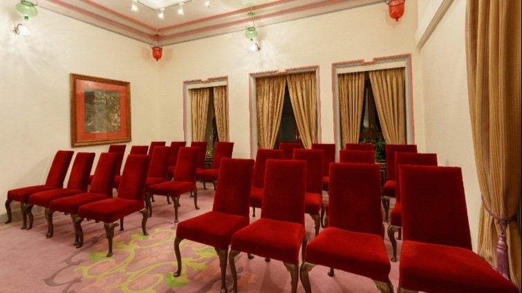 Amber Meeting Room