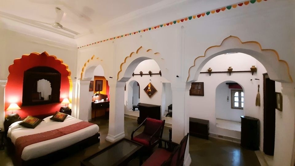 Gujarat Mahal